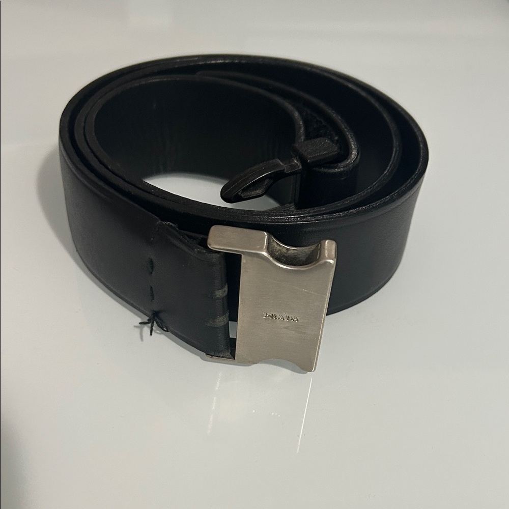 Vintage Prada Men’s leather belt | Black
